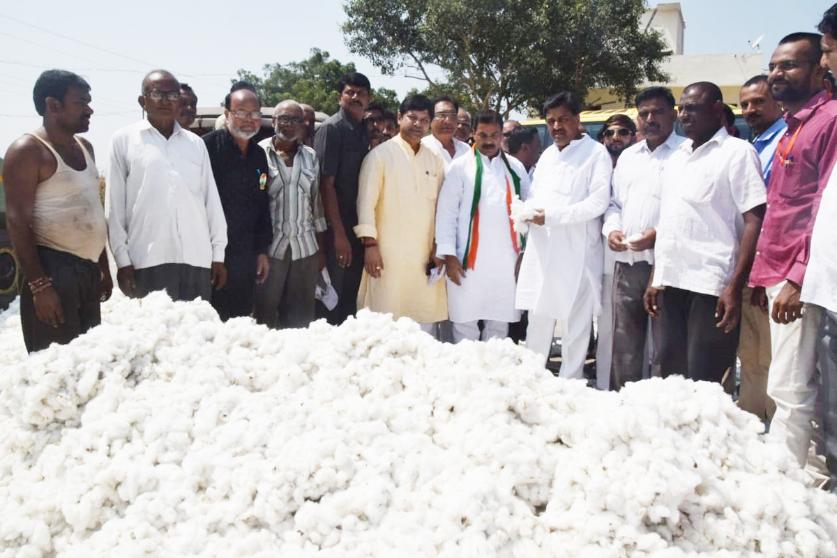 Congress Party #JanSangarshYatra.