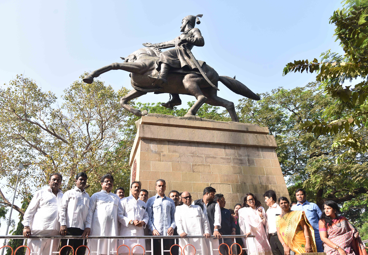 Newly Appointed Mumbai Congress President Milind Deora for Blessing at Chhatrapati Shivaji Maharaj Statue at Shivaji Park.