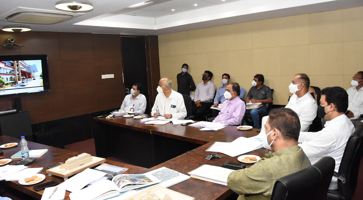 Minister Nitin Raut .Minister Amit Deshmukh,MLA Kunal Patil during meeting at Mantralaya.