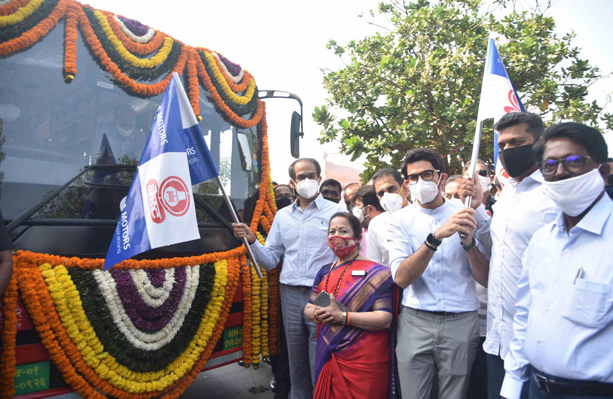 Chief Minister Uddhav Thackarey Inaugurates BEST Electric Buses Fame II at Murli Deora Chowk Nariman Point.