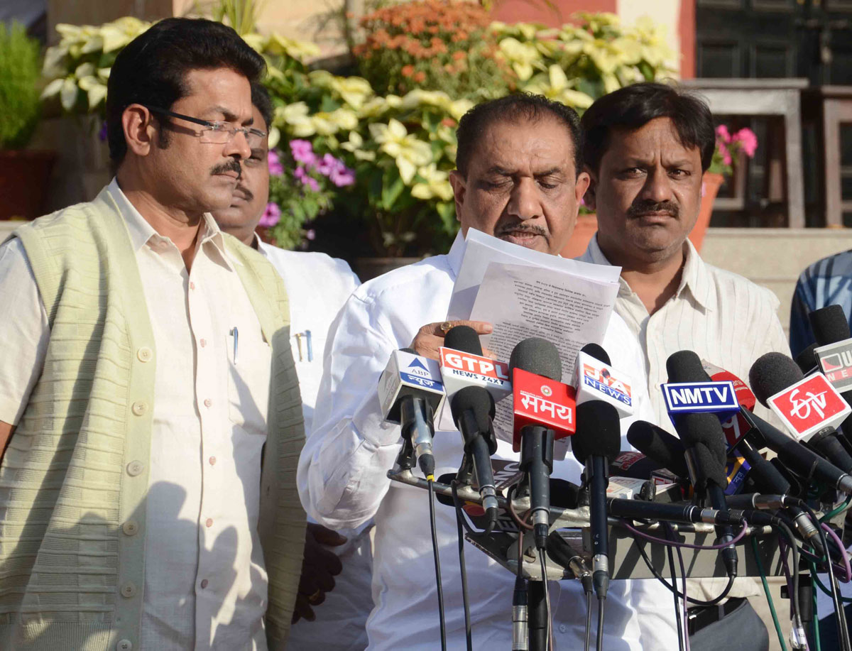 5th Day Winter Session at Nagpur Vidhan Bhavan.