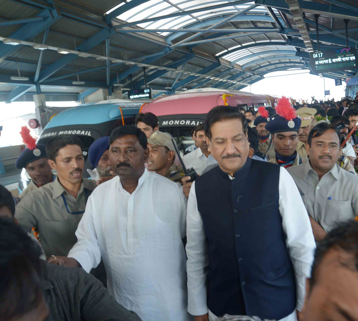 India's first" MONORAIL" inauguration in Mumbai by Chief Minister Prithviraj Chavan.