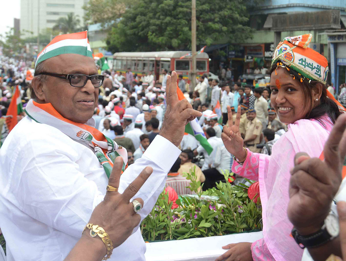 Dharavi Assembly Congress Party Newly Elected MLA Varshatai Gaikwad "Vijay Rally" at Dharavi.