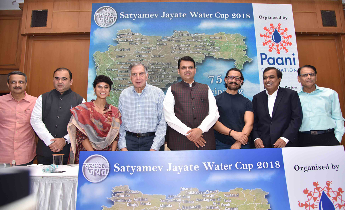 Satyamev Jayate Water Cup 2018 (Paani Foundation) Press Conference at Sahyadri House.