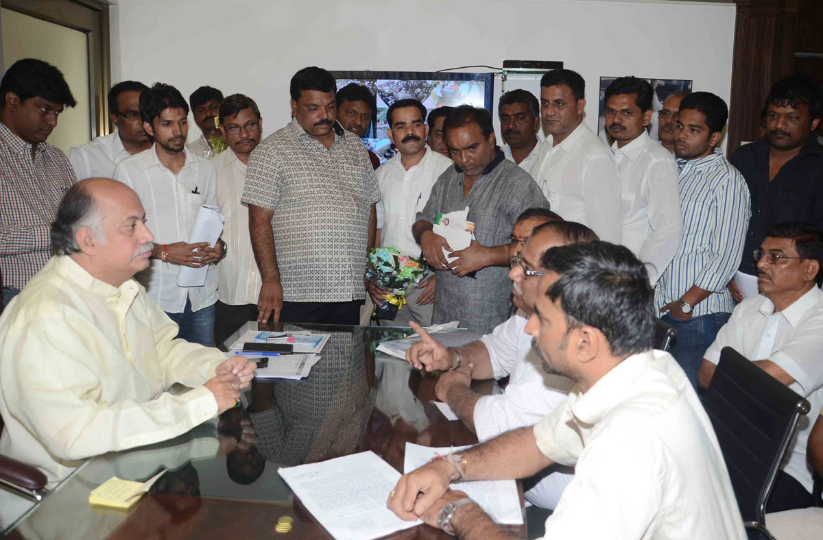 AICC Gen.Sec.& MP. Gurudas Kamat Janta Darbar at D.N.Nagar Office Andheri.