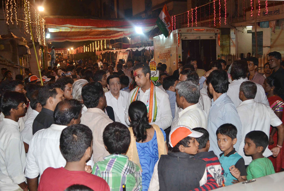South Mumbai Congress/NCP/PRP (Kawade) Republican Party of India (Democratic) Alliance MP.Candidate Milind Deora Election Campaign Rally at Sewree Assembly Area.