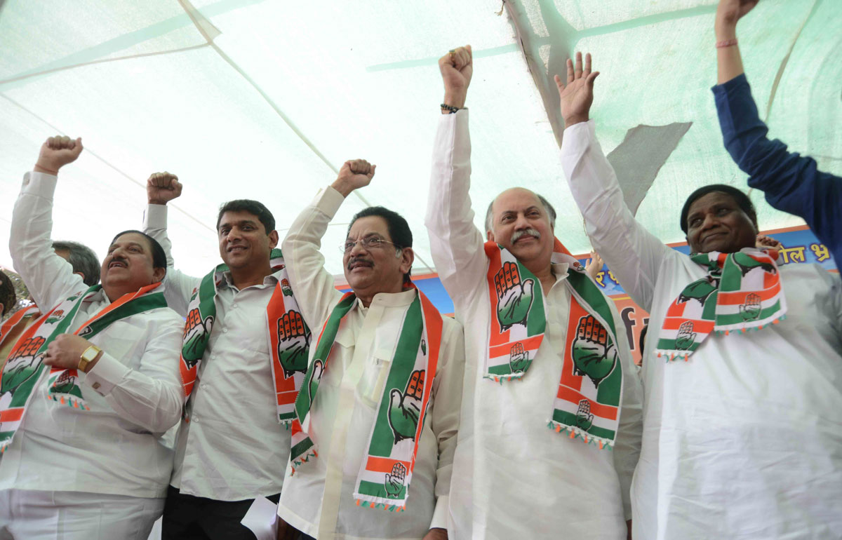 Mumbai Congress Protest Rally Against BMC & Maharashtra Govt.at Azad Maidan.