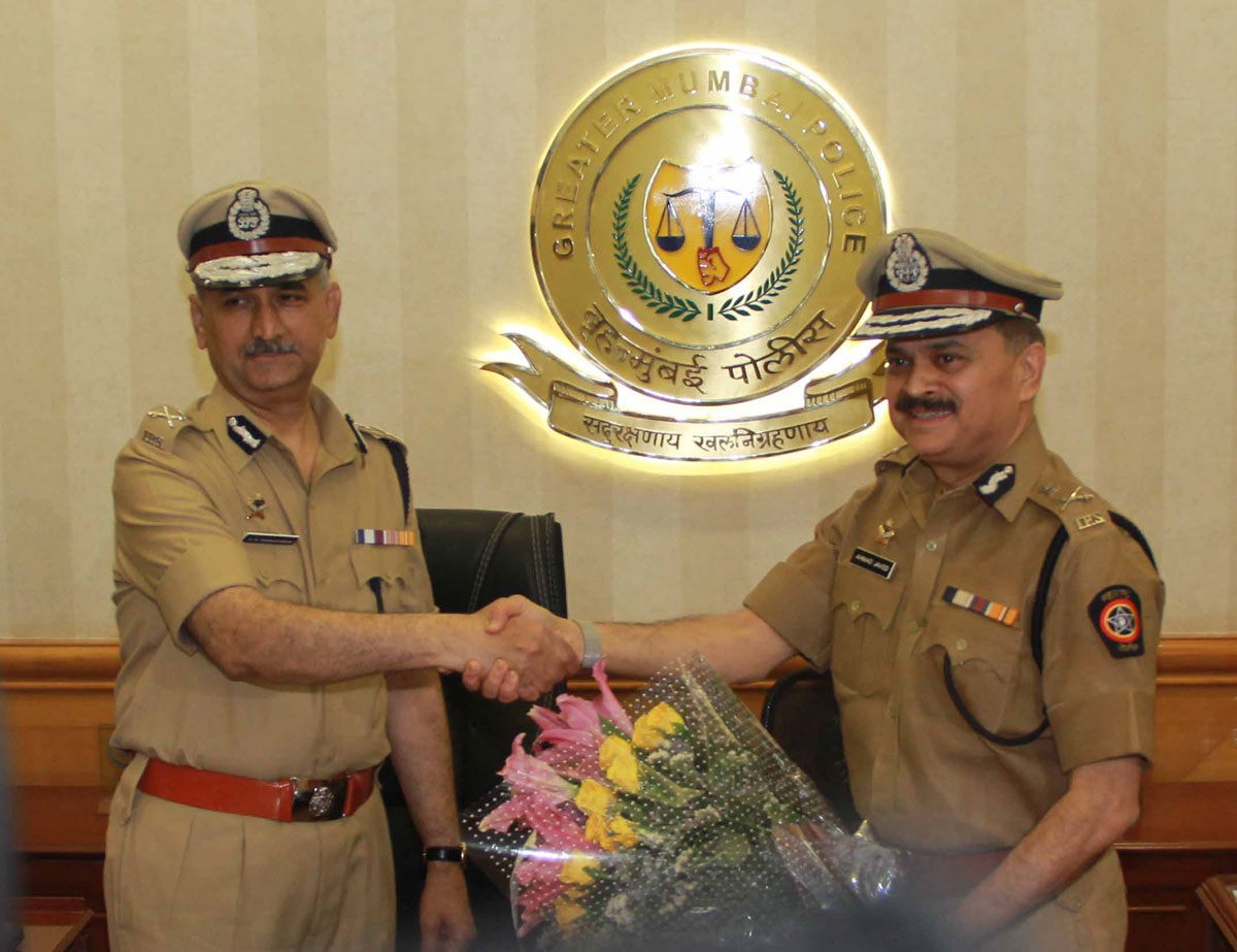 New Mumbai CP Datta Padsalgikar & Ex.CP Ahmad Javed at CP Office.