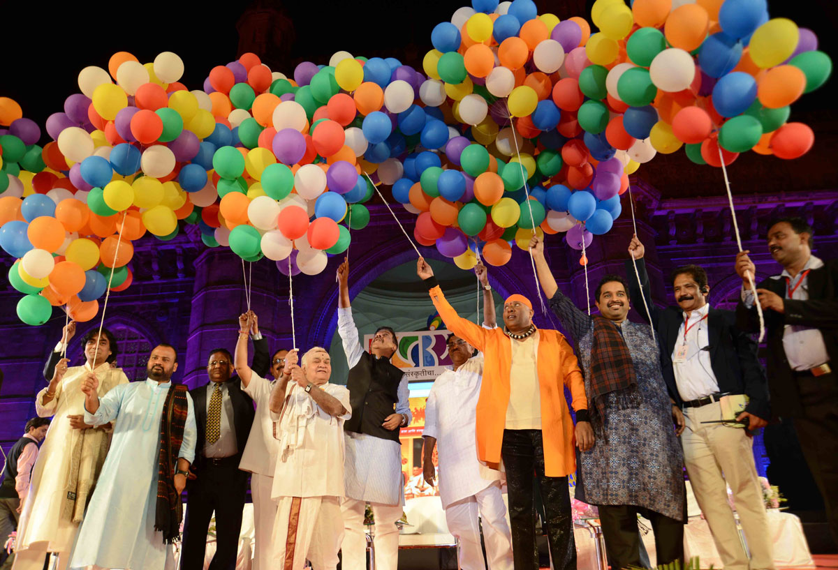 Saptrang-2014 inauguration by Chief Minister Prithviraj Chavan at Gateway of India.