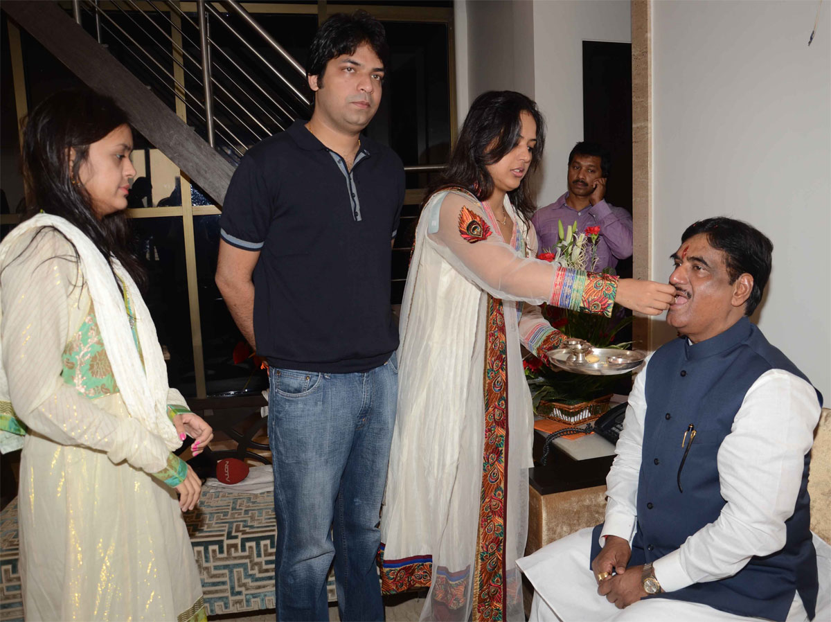 BIRTHDAY OF BJP LEADER GOPINATH MUNDE IN MUMBAI.