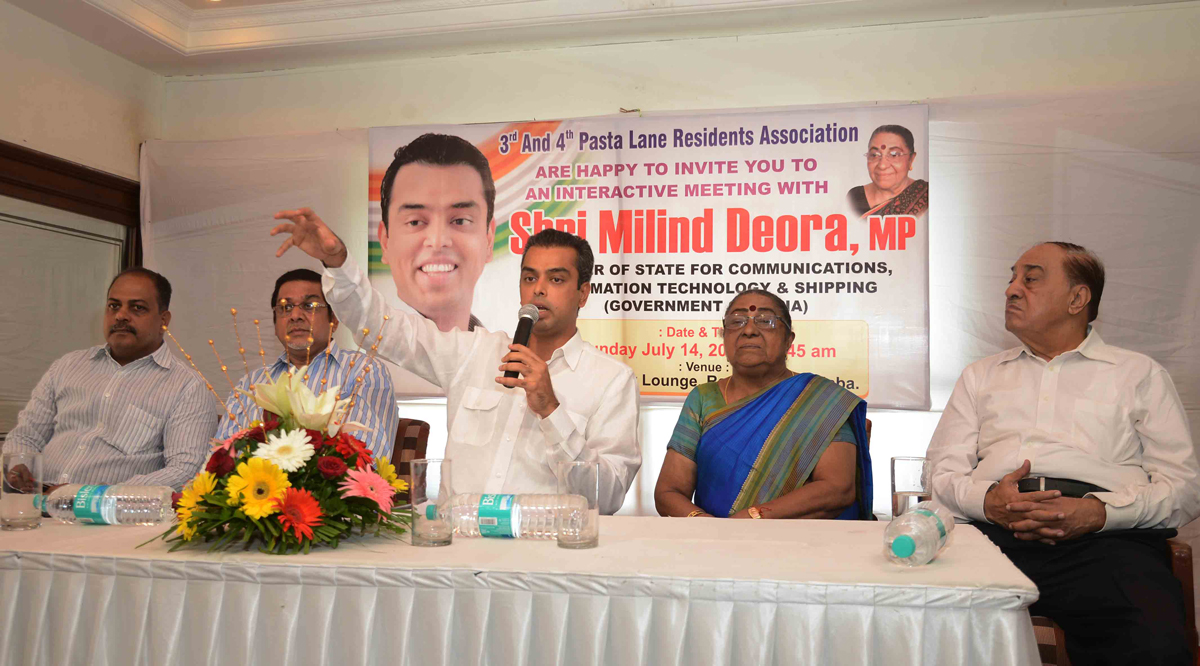 MP & MINISTER OF STATE FOR COMMUNICATION,IT & SHIPPING MILIND DEORA INTERACTIVE MEETING AT RADIO CLUB.