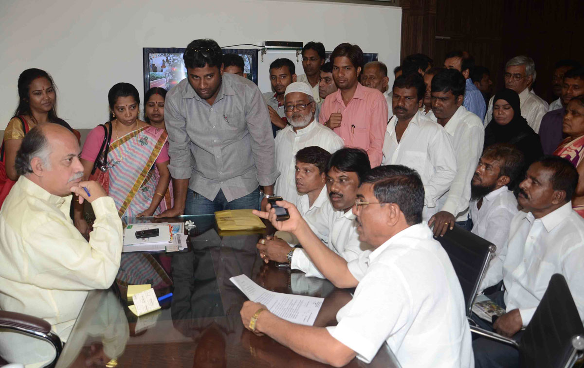 AICC Gen.Sec.& MP. Gurudas Kamat Janta Darbar at D.N.Nagar Office Andheri.