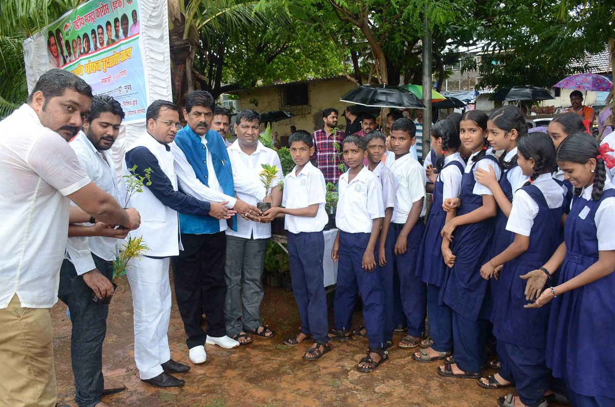 Tree Plantation Program by Rashtriya Majdoor Congress (INTUC) at Chunabhatti.