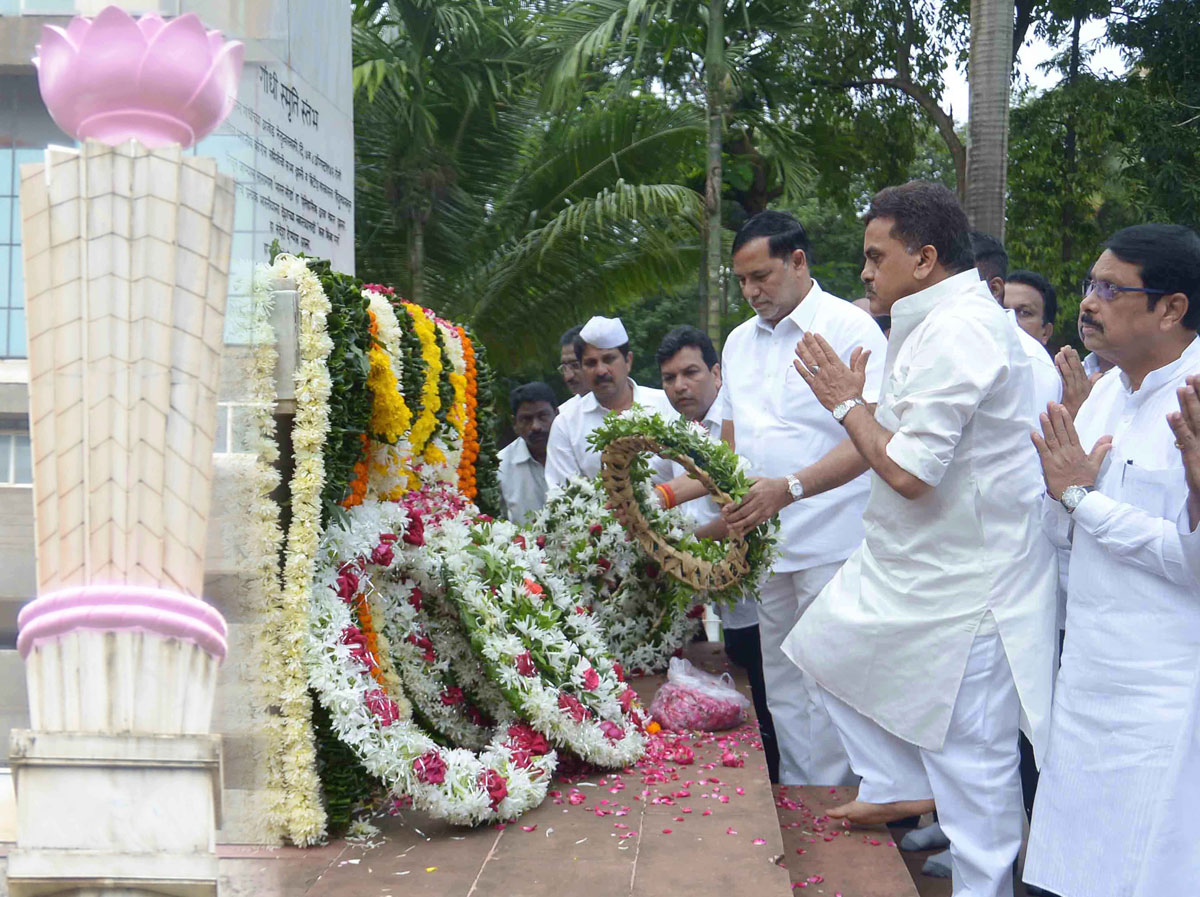 August Kranti Din in Mumbai at August Kranti Maidan.