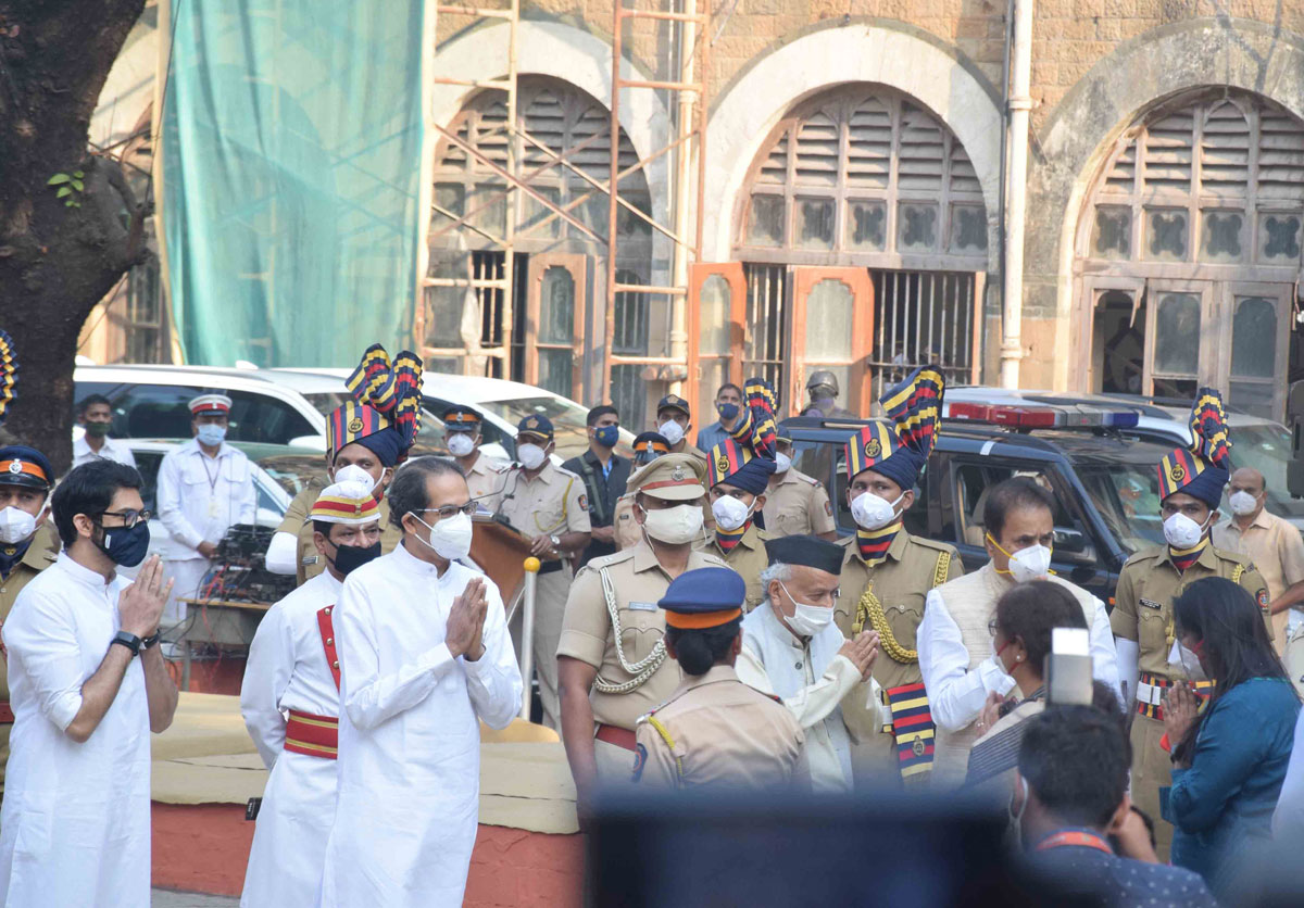 Pay Homage to the soldiers who were martyred in the 26/11 terror attack on Mumbai.