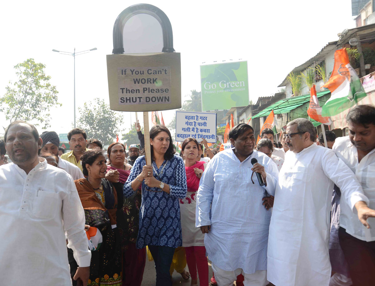 MP.Priya Dutt during Protest Rally against BMC.