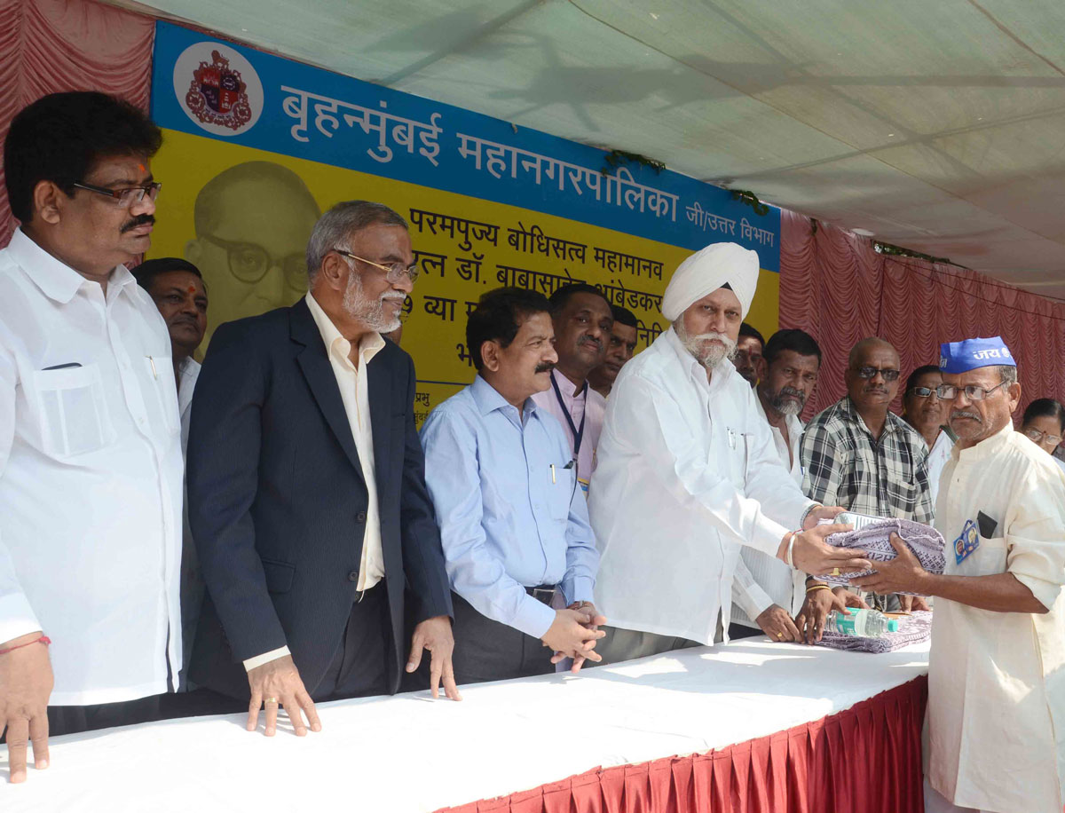 Dr.Narendra Jadhav & Dr.Amarjit Singh Manhas At Chaitya Bhoomi Dadar.