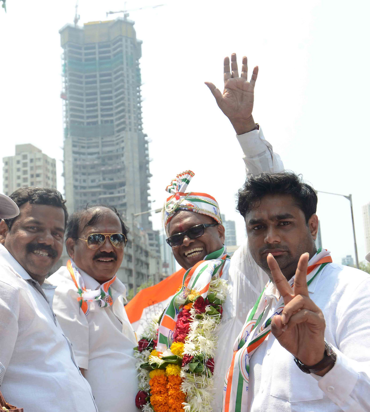 Election Campaign Public Meeting of Congress /NCP/PRP(Kawade)/ Republican Party of India (Democratic) Alliance MP.Candidate Eknath Gaikwad on the Last Public Rally at Dadar.