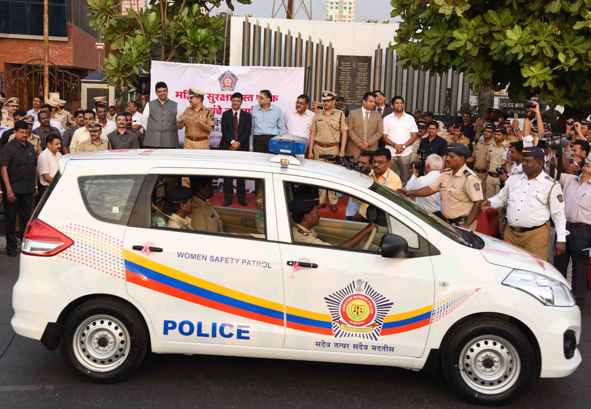 Chief Minister Devendra Fadnavis Inaugurates "Women Safety Patrol" Cars at Police Gymkhana Marine Drive.