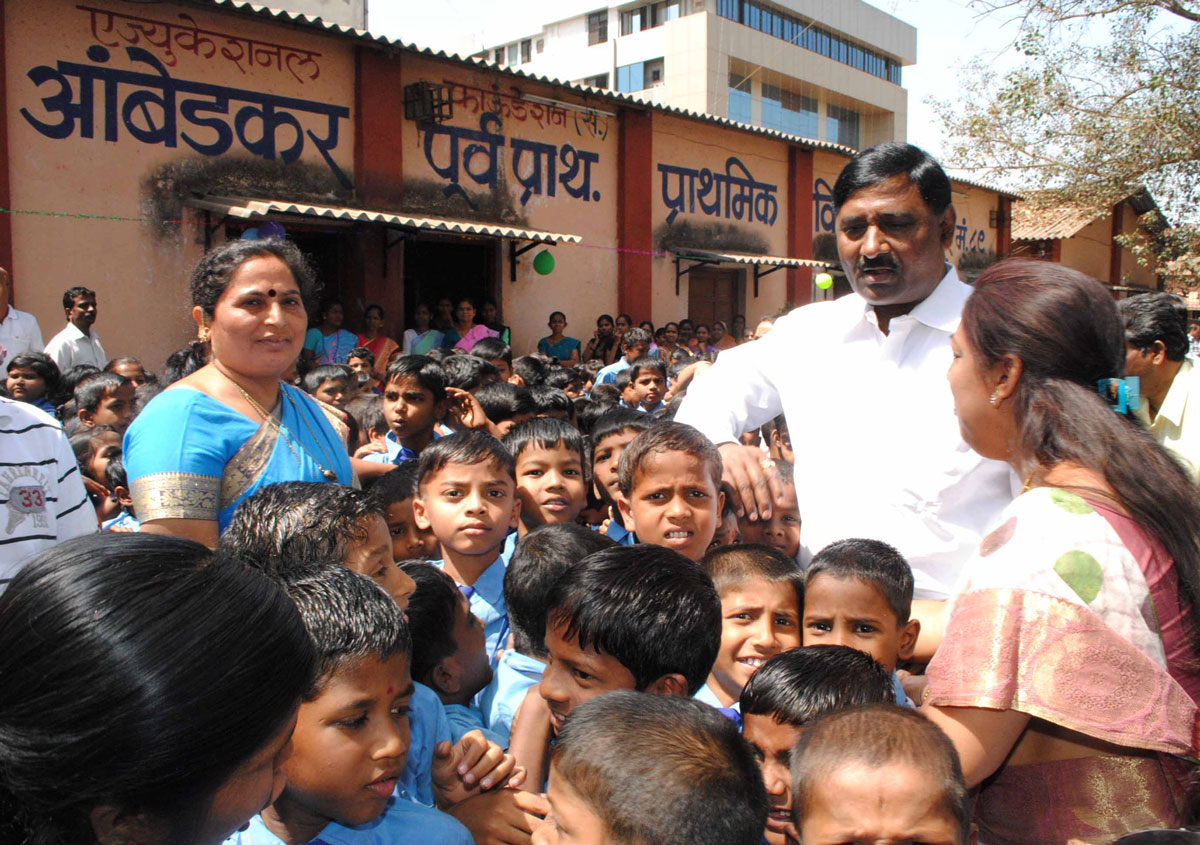 MLA CHANDRKANT HANDORE BIRTHDAY CELEBRATE AT CHEMBUR.