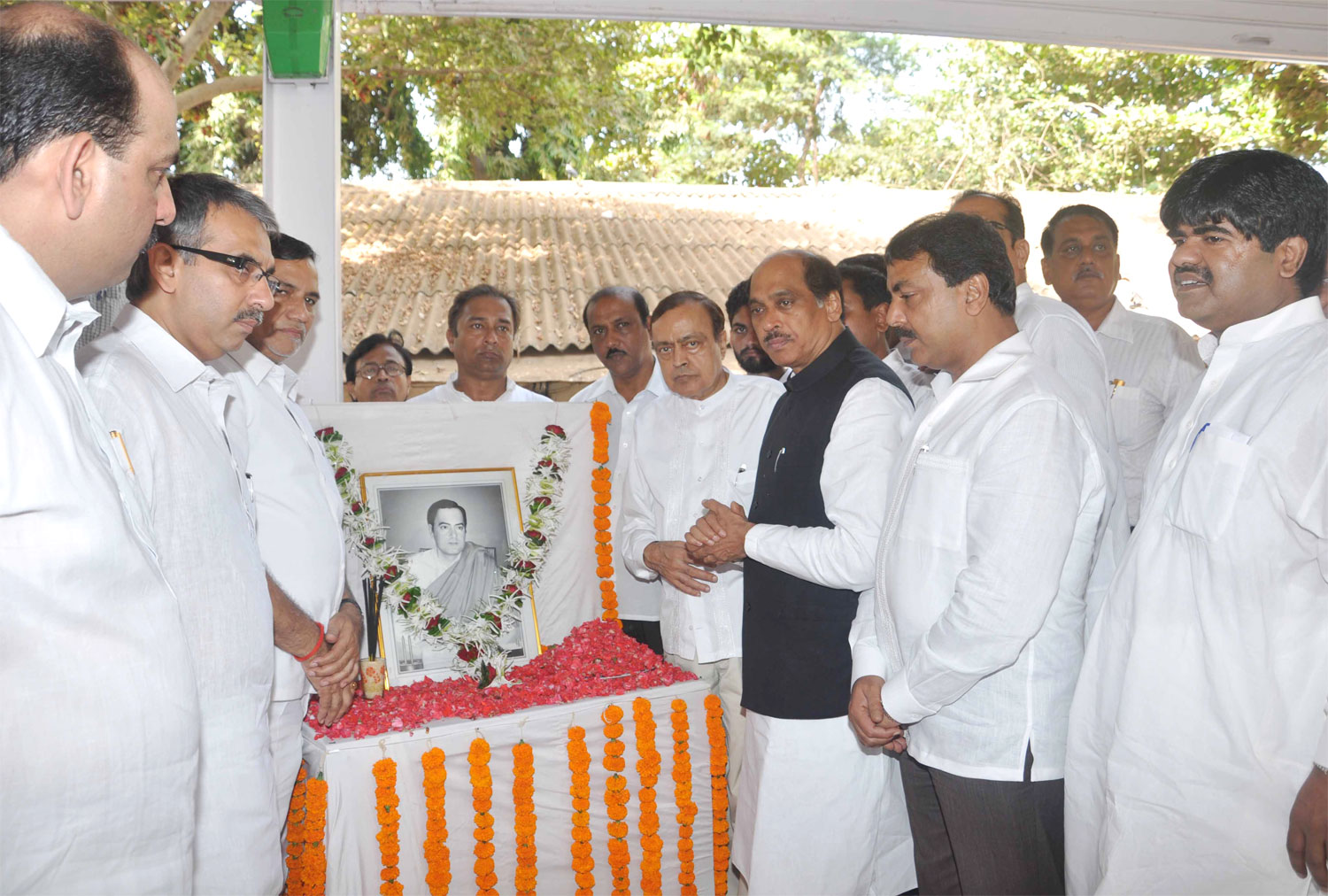 ON THE OCCASION OF 20TH DEATH ANNIVERSARY OF BHARATRATNA LATE PRIME MINISTER RAJIV GANDHI AT MUMBAI.