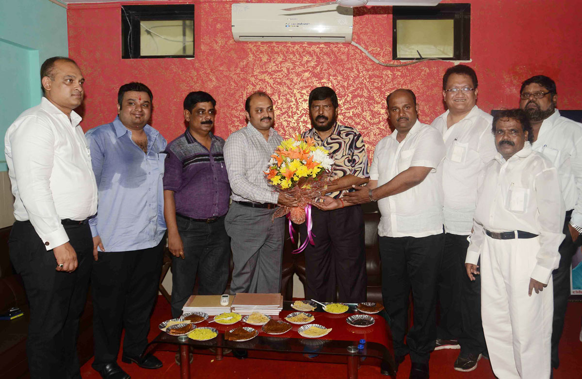 RPI Leader Ramdas Athawale Meeting with Indian Hotel & Restaurant Association (AAHAR) President Adarsh Shetty at Savidhan Bunglow Bandra.