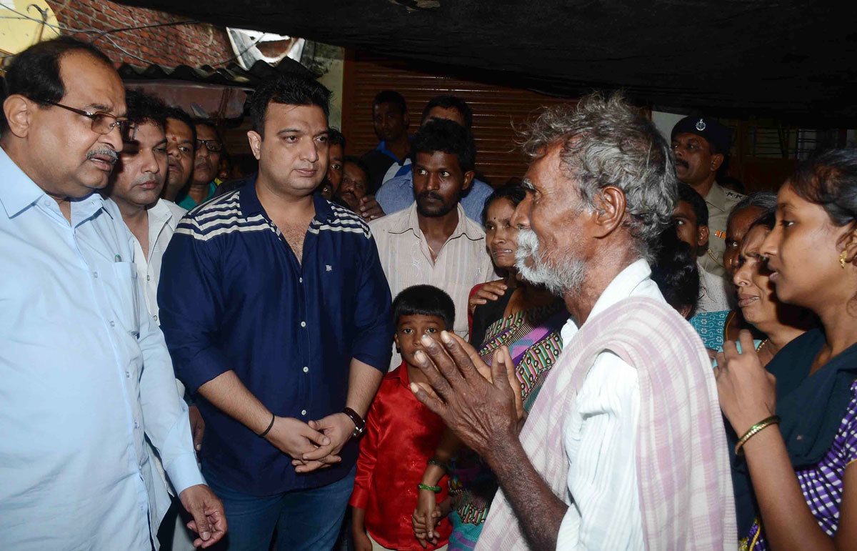 Opposition Party Leader Radhakrishna Vikhe Patil visit Malvani.