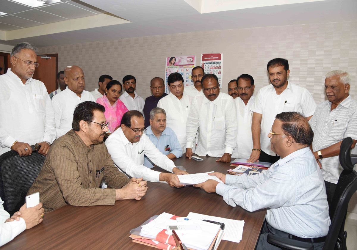 MPCC Parliamentary Board Meeting at Gandhi Bhavan Nariman Point.