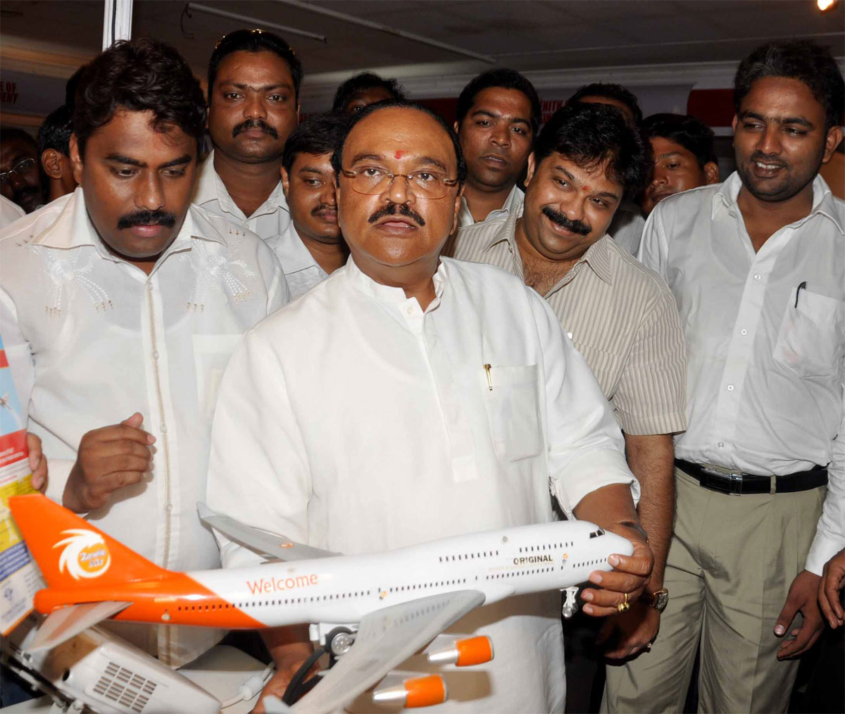 PWD & TOURISM MINISTER CHAGAN BHUJBAL AT RAVINDRA NATY MANDIR PRABHADEVI.
