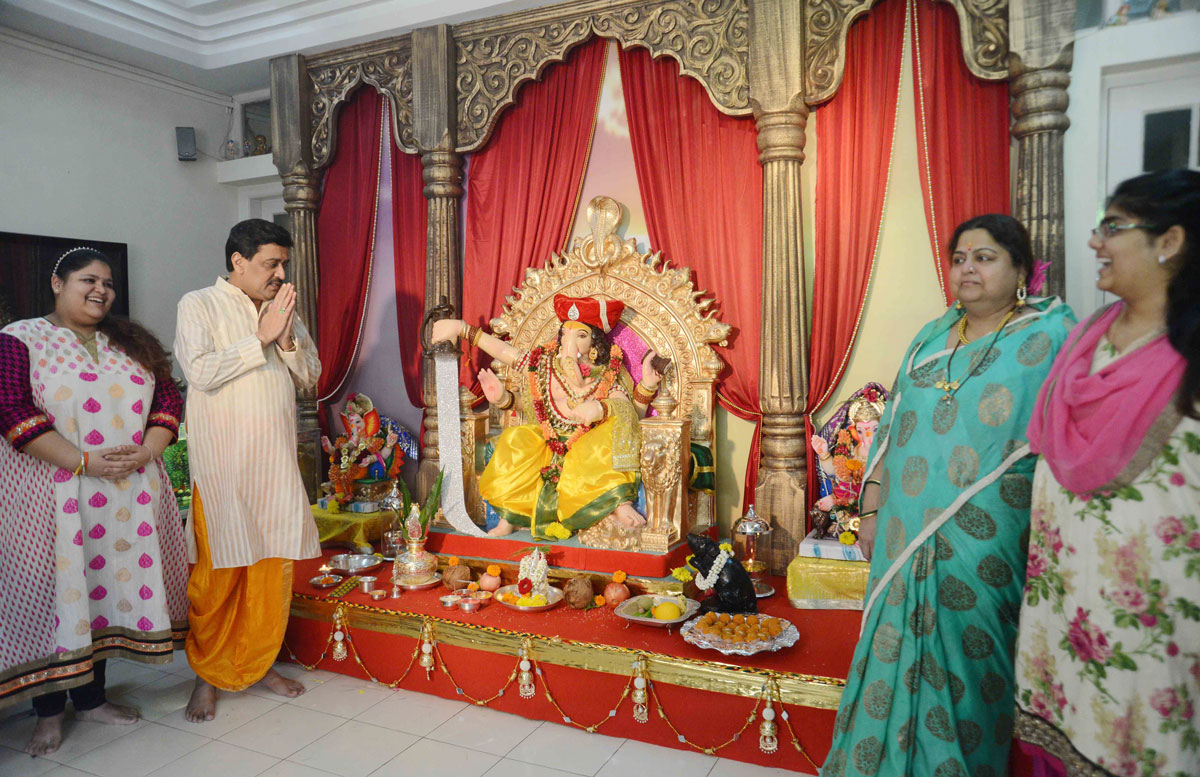 GANPATI BAPPA MOORYA !!!