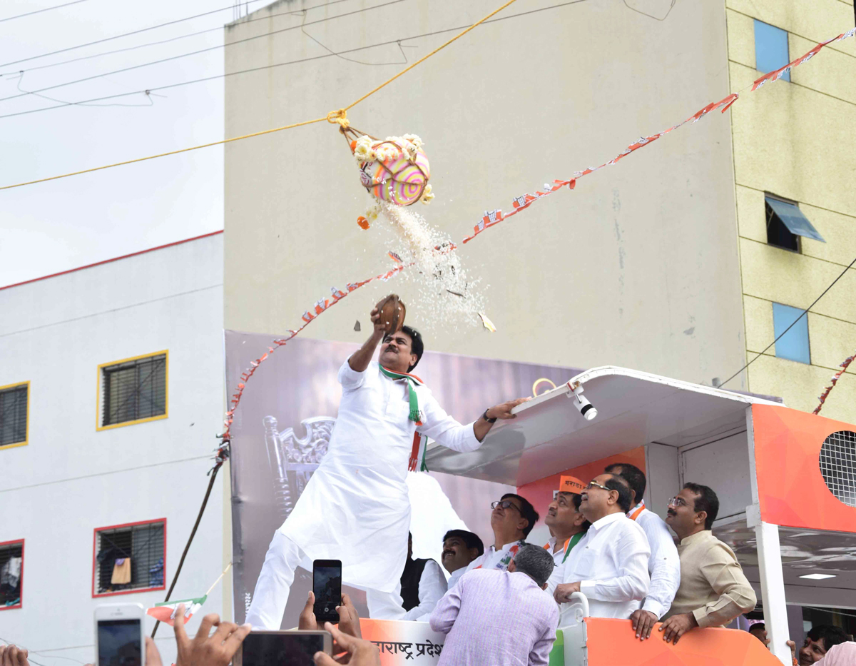 4th Day Maharashtra State Congress Jan-Sangharsh Yatra at Karad.