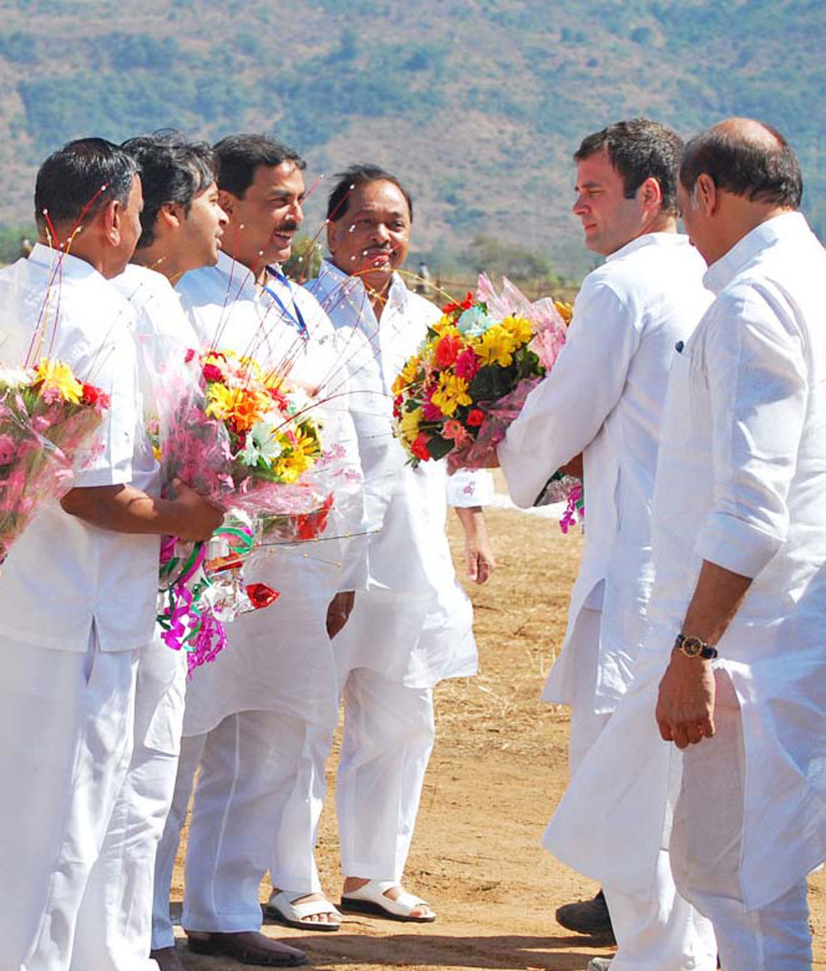 M.P.& AICC GEN.SECRETARY RAHUL GANDHI ON KOKAN MAHARASHTRA TOUR.