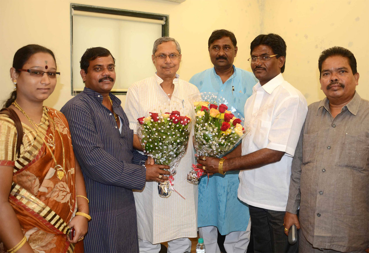 AICC SECRETARY & MAHARASHTRA IN CHARGE MOHAN PRAKASH & MLA EX MINISTER CHANDRAKANT HANDORE AT GANDHI BHAVAN.