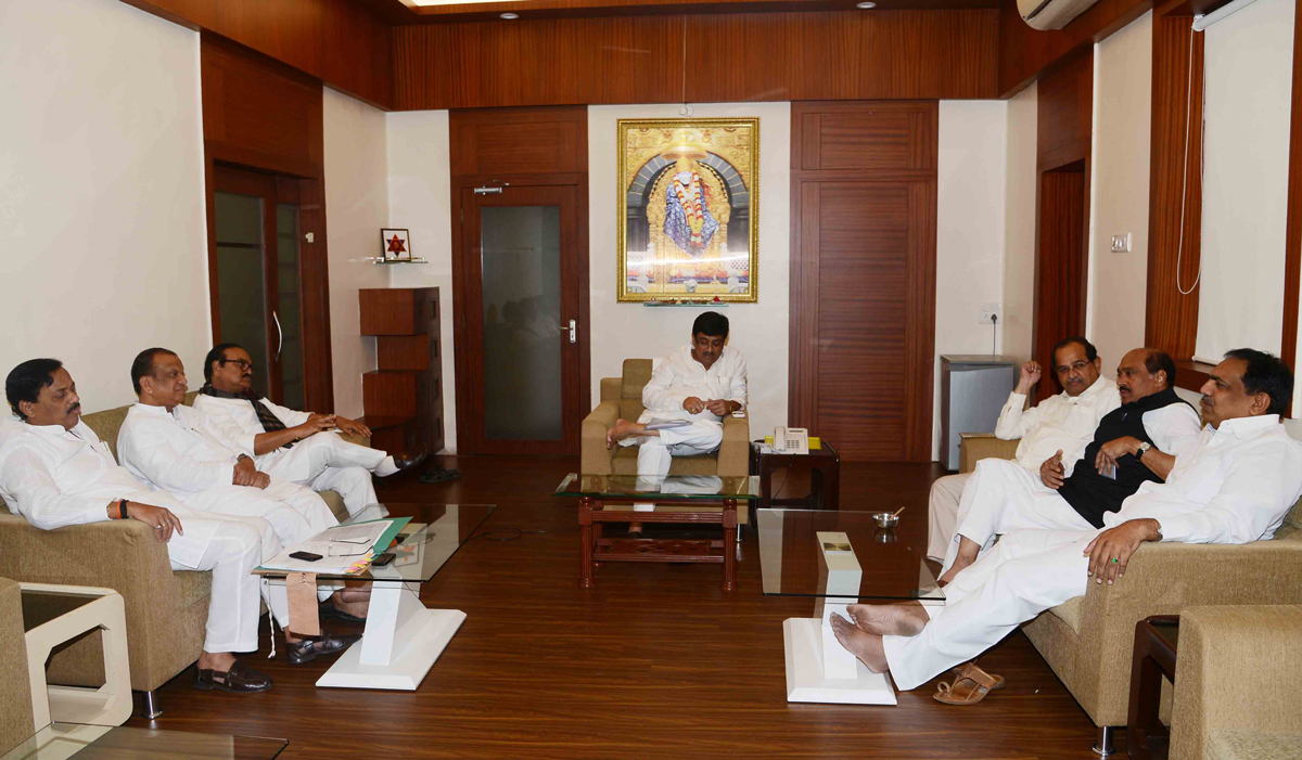 Congress-NCP Leader's meets at Opp.Leader Radhakrishana Vikhe Patil Bunglow opposite Mantaralay.