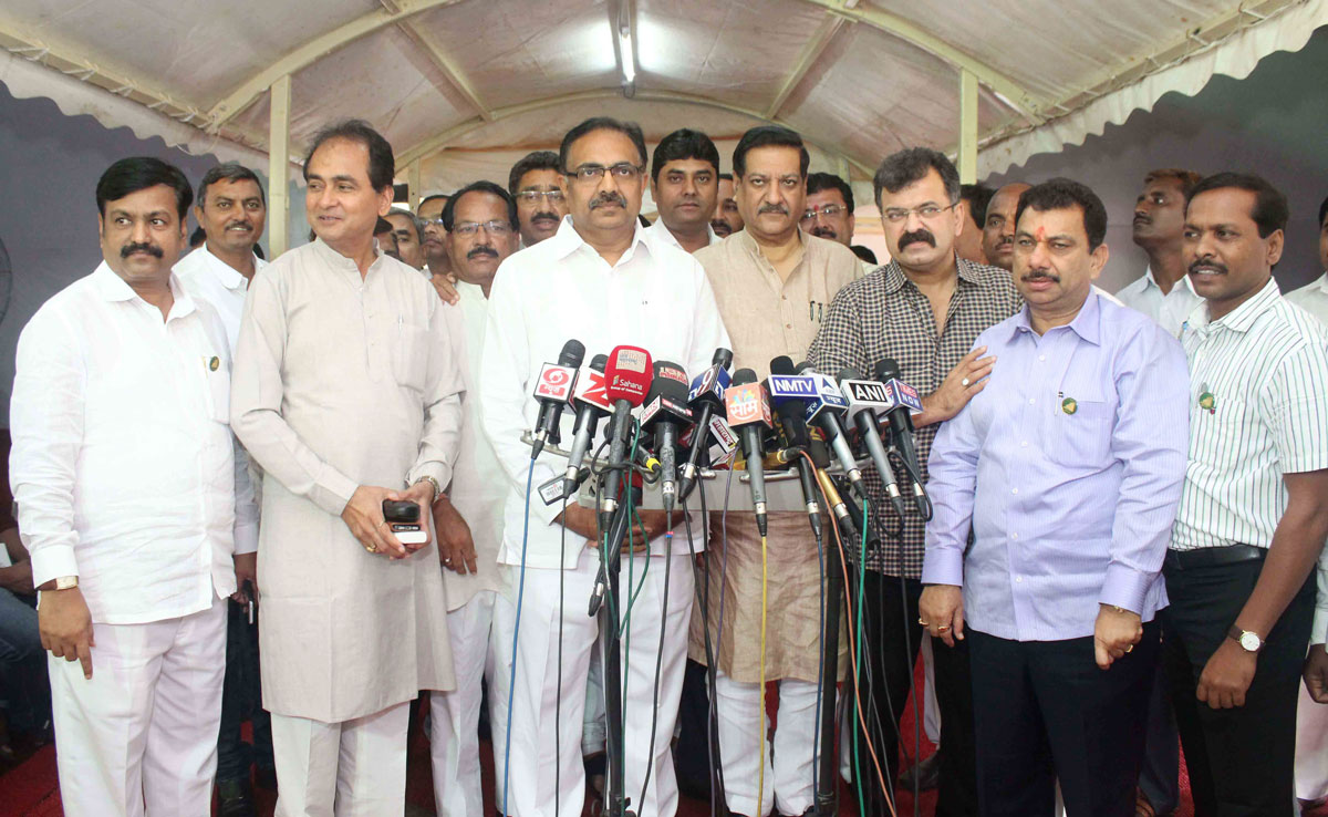 5th Day Vidhan Bhavan Monsoon Assembly Session in Mumbai.