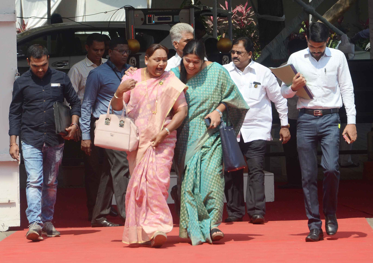 #Mumbai Session:3rd Day Assembly Summer Session Mumbai Vidhan Bhavan.