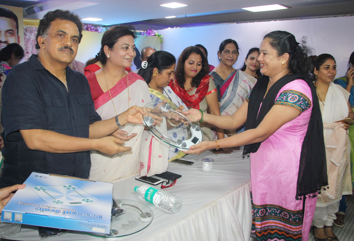 Mumbai Congress Committee Celebrating AICC President MP Rahul Gandhi Birthday at Jogeshwari.