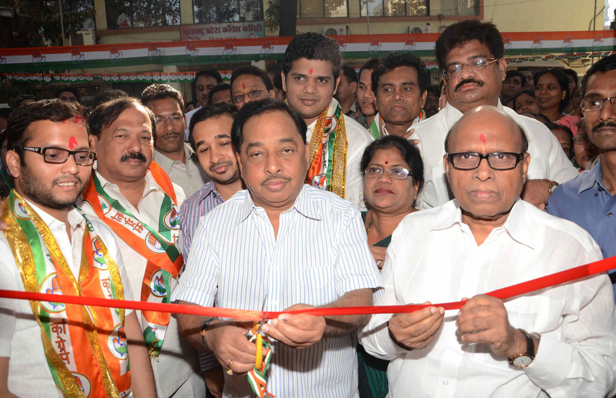 MINISTER NARAYANRAO RANE ON OPENING CEREMONY OF PRATHMESH KOLAMBKAR ELECTION OFFICE AT DADAR.