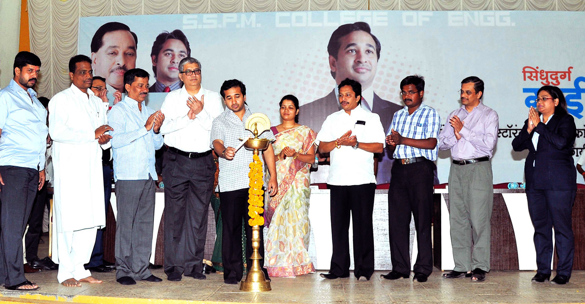 YUVA LEADER NITESH NARAYAN RANE ON OCCASION OF 1ST ANNIVERSARY DAY OF SINDHUDURGH GUIDE.