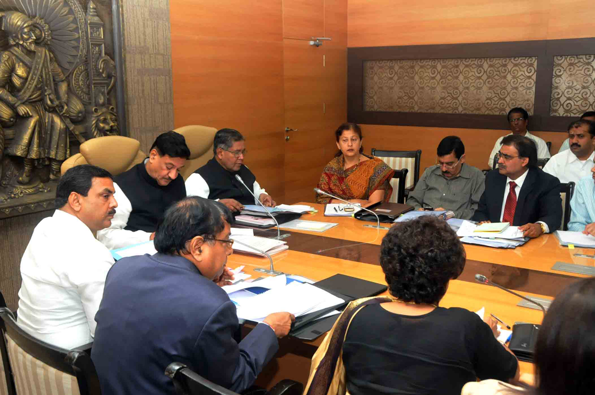 MINORITY MEETING WITH CHIEF MINISTER PRITHVIRAJ CHAVAN AT VIDHAN BHAVAN.
