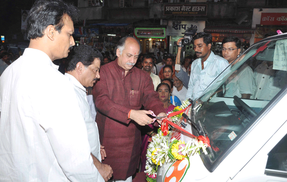 M.P. Union Minister for Communications Gurudas Kamat
