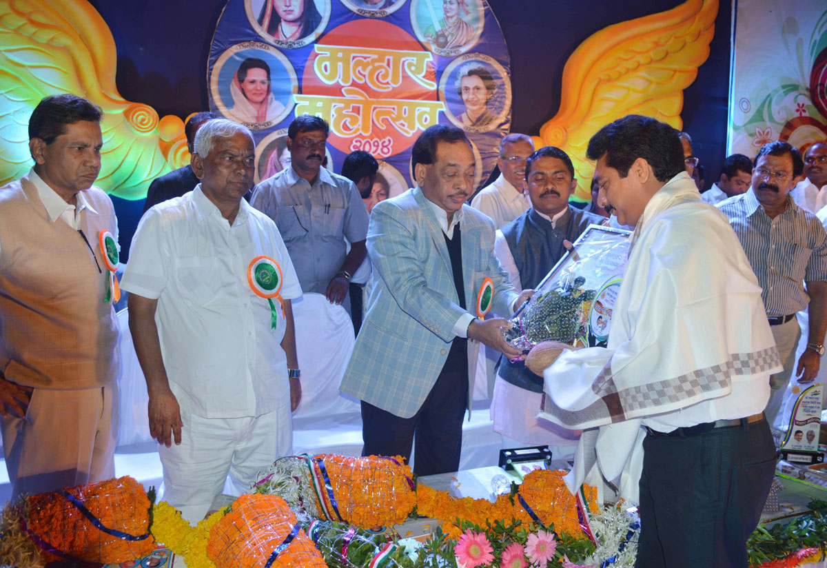 Minister Narayanrao Rane in "Malhar Festival" at Panvel.