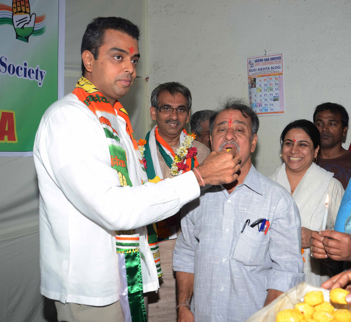 MP.& UNION STATE MINITER MILIND DEORA INAUGURATING ELECTION OFFICES OF VARIOUS CANDIDATES IN SOUTH MUMBAI