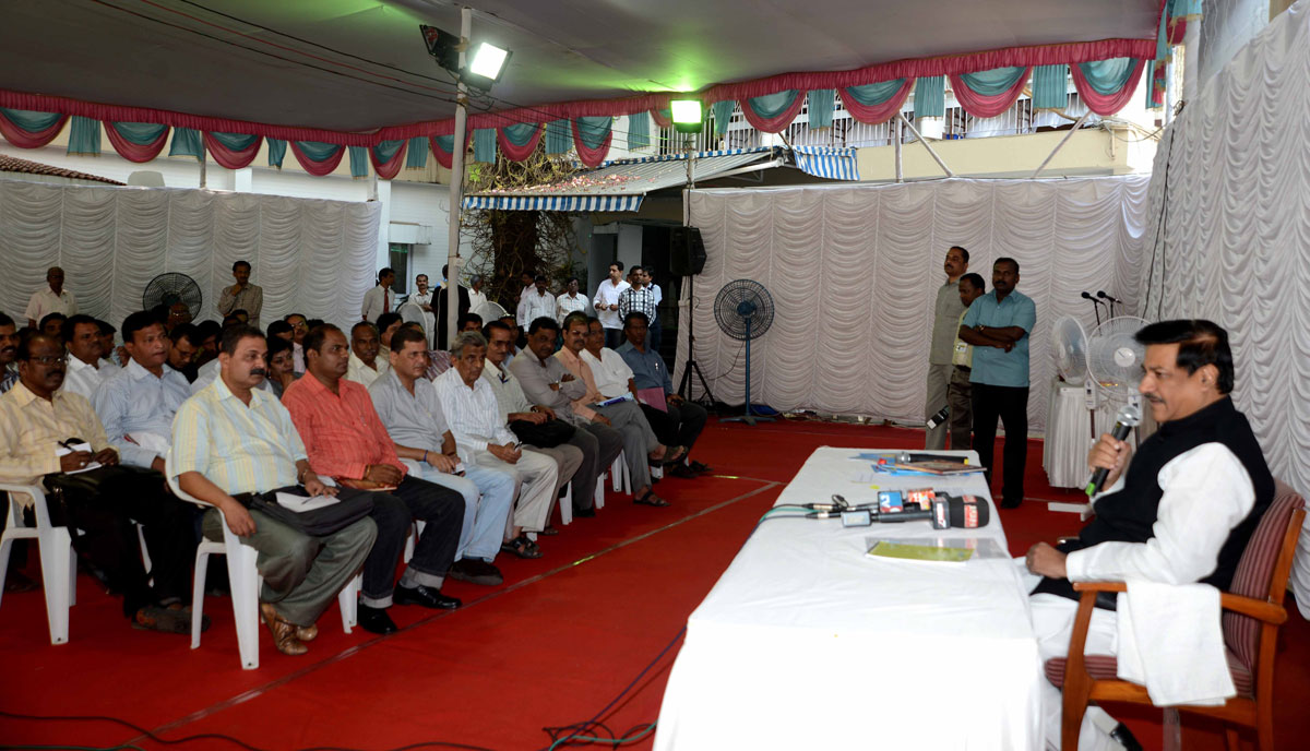 CHIEF MINISTER PRITHVIRAJ CHAVAN AT VARSHA BUNGLOW.