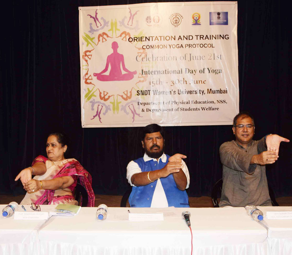 Leaders during International Yoga in Mumbai.