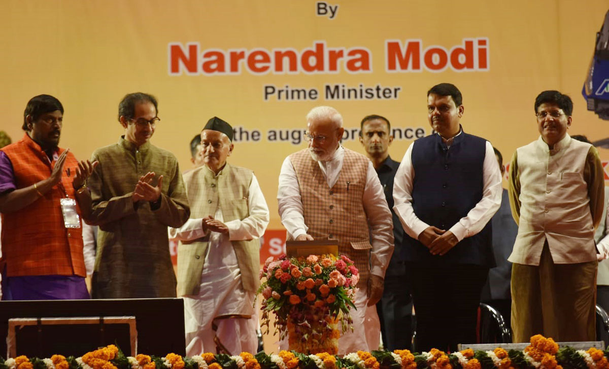 The Prime Minister, Shri Narendra Modi inaugurated and laid foundation stone for various Mumbai Metro projects.