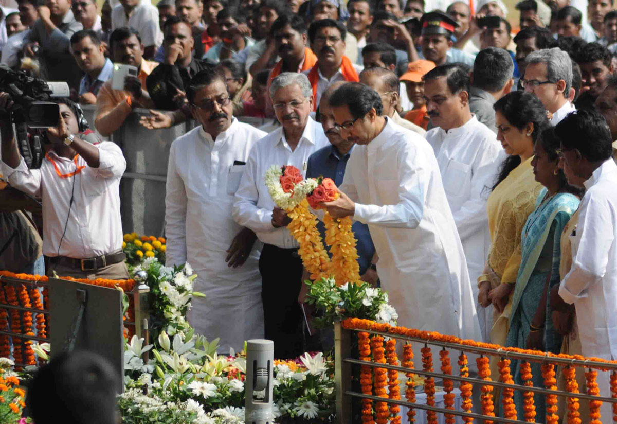 Tribute to Shivsena Supremo Late.Balasaheb Thakarey On his 2nd Death Anniversary at Dadar Shivaji Park.
