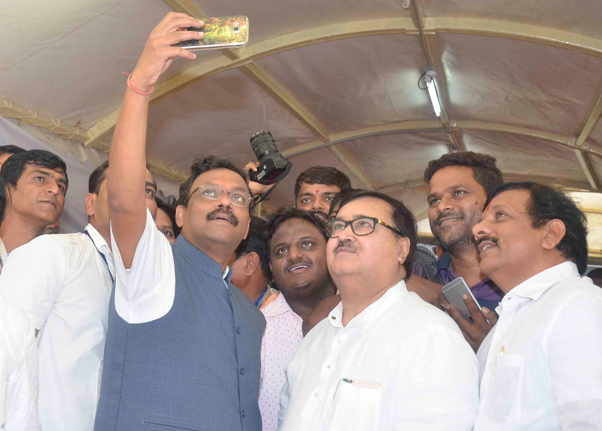 3rd Day Vidhan Bhavan Monsoon Assembly Session in Mumbai.