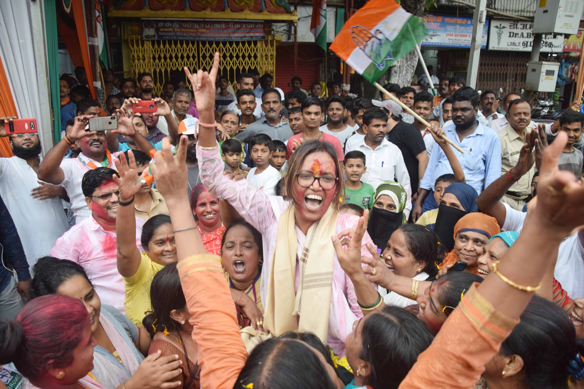 Varshatai Win Celebration in Dharavi Mumbai.