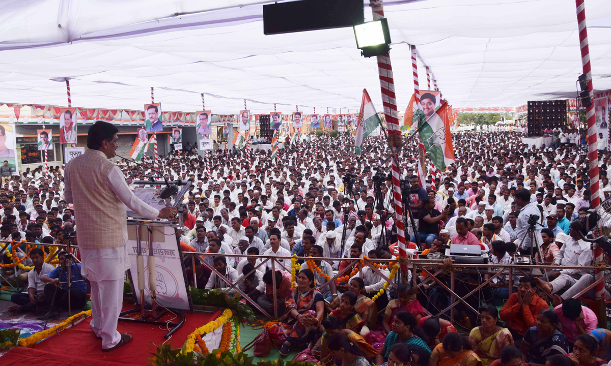 6th Day Maharashtra Pradesh Congress #JanSangharsh Yatra, at Solapur,Indapur & Baramati.